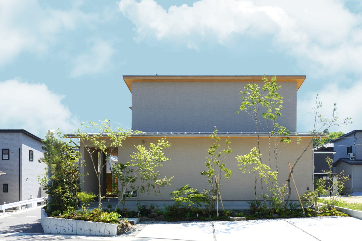 松江市西持田町（アバンシティ樹の郷）モデルハウス（見学受付中）